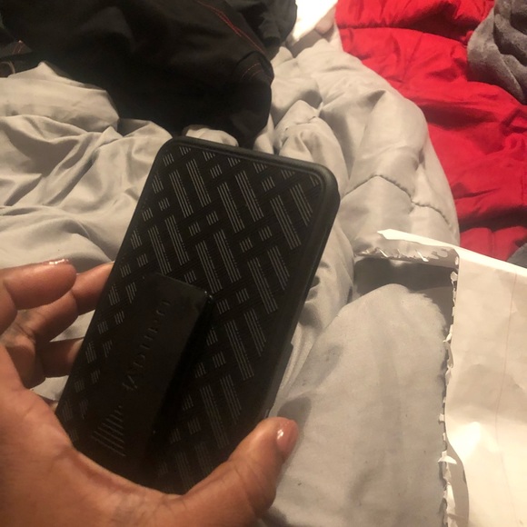 Good condition with case - Picture 4 of 4